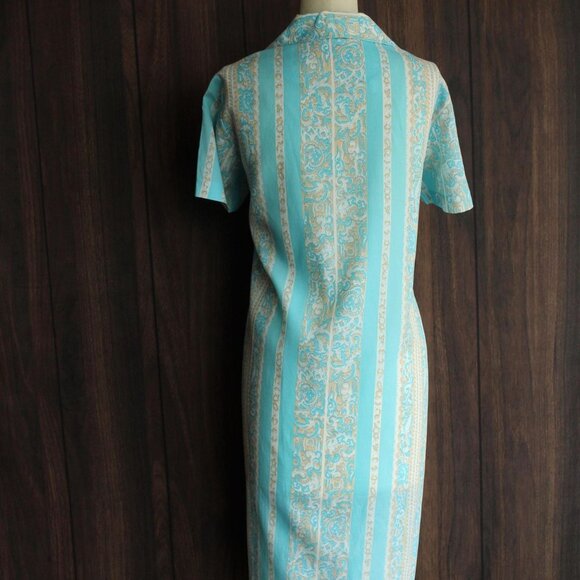 Vintage 1960s Dress, Volup Size in Blue White and Tan, Mod Style - Picture 9 of 10